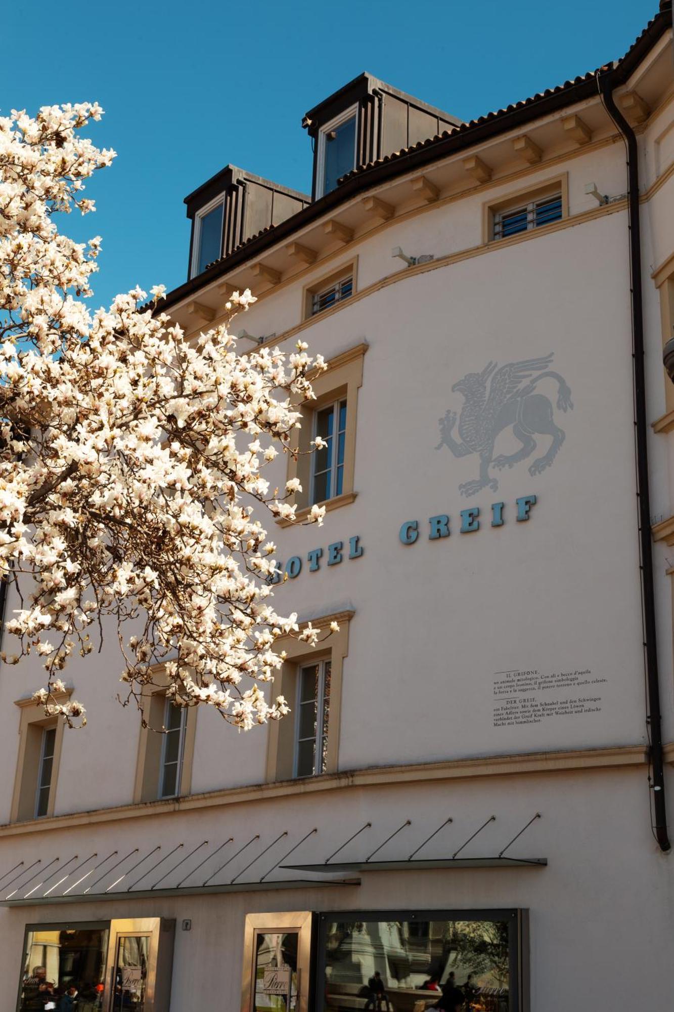 Hotel Greif, A Member Of Design Hotels Bolzano Exterior foto
