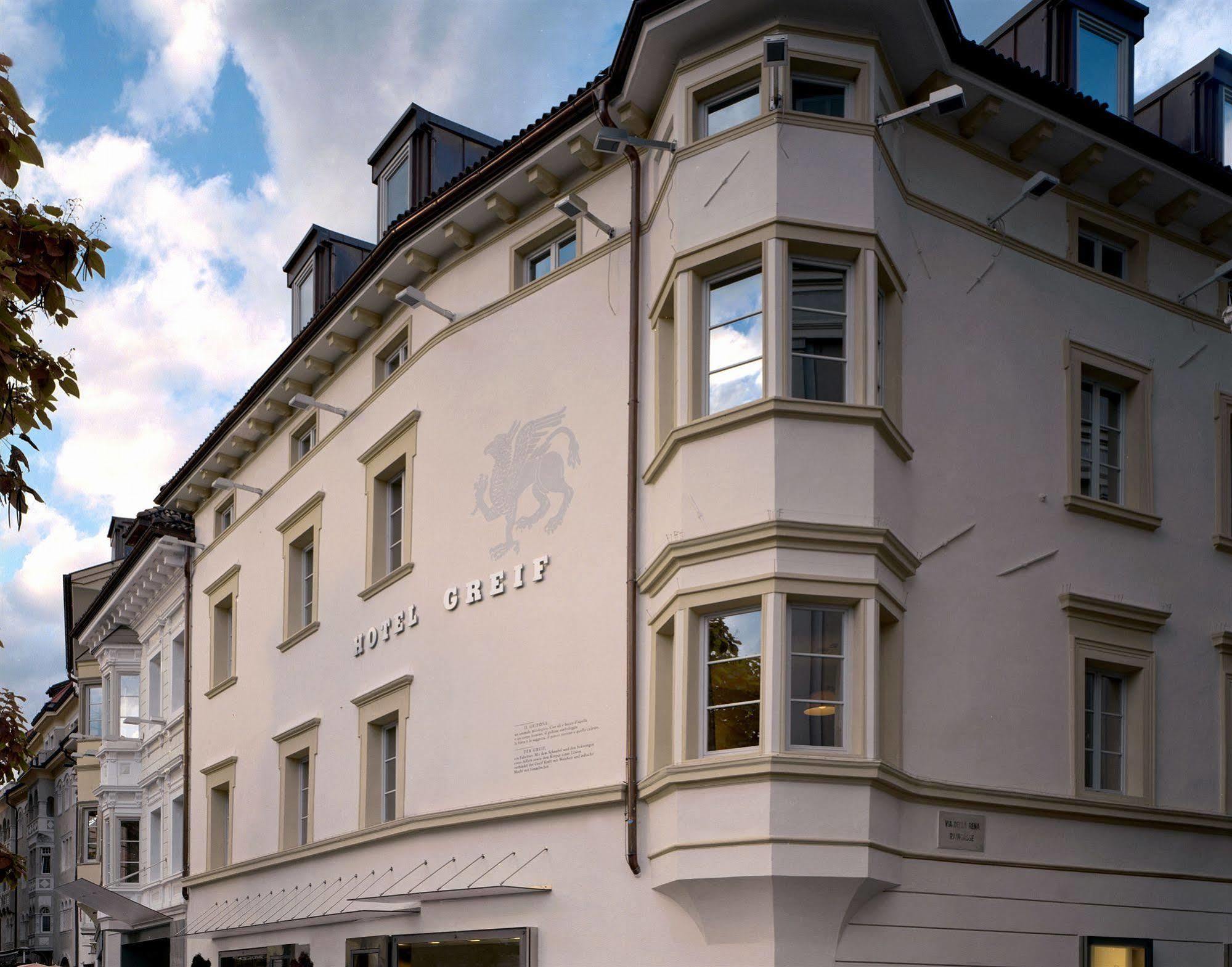 Hotel Greif, A Member Of Design Hotels Bolzano Exterior foto